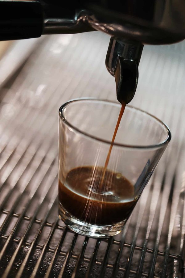 Comment utiliser une machine à café entreprise?